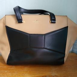 lovely Kate spade handbag hardly used with dust bag brown and black