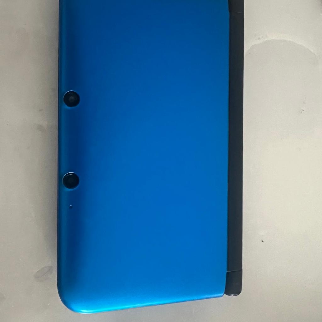 Hallo

Ich verkaufe meinen Nintendo 3DS XL mit dem Spiel Omega Rubin.
Inbegriffen ist noch ein Ladekabel.

Alles ist in einem SEHR GUTEN Zustand.
Abholung und Versand ( gegen Aufpreis) möglich.