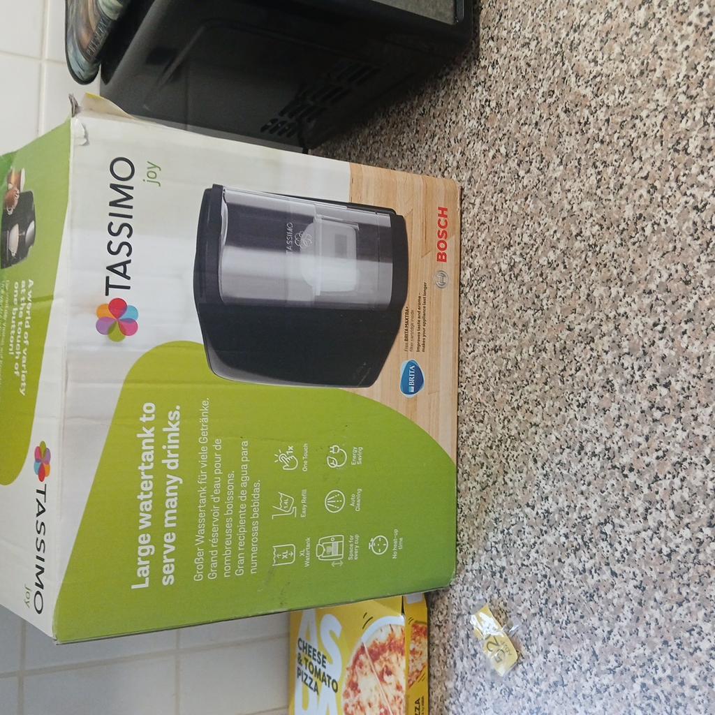 Never been used at all coffee exspresso machine mint working order pick up west auckland £60 ono also come with box it's all clean
