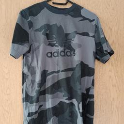 Adidas graues Camouflage T-Shirt in Größe S. 
selten getragen 
Versand möglich. 
Bezahlung nur per PayPal oder Überweisung