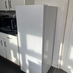 Larder fridge ( had a good clean )
Lighting not good in my kitchen it’s all pure white inside and out
W 550 mm
H 1430mm
Great condition
Less than a year old I’m changing colour of kitchen items
Collection from b37 area of Birmingham
All cash checked