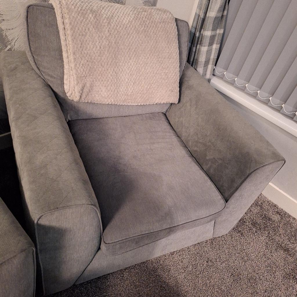 Brought this a year ago in really good condition, selling due to wanting a corner sofa, from a pet and smoke free home in lovely condition always had throws on and regularly cleaned collection garstang please , or can possibly deliver for abit extra
4 seater sofa
4 seater sofa - 7 foot 6 length, depth 3 foot 1 height 2 foot
Cuddle chair - 3 foot 2 across, depth 3 foot 1 and height is 2 foot