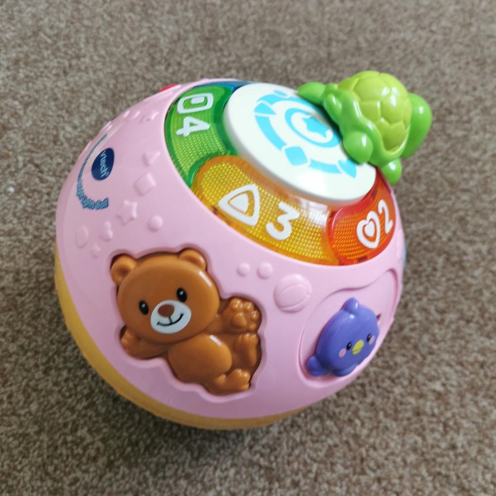 In Excellent condition Vtech Crawl And Learn Bright Lights Ball. Works fine, lights up and plays sounds.

* Have a look at my other item's :)