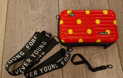 Buy & Sell West Yorkshire Leeds - Photos for FOREVER YOUNG Crossbody Bag