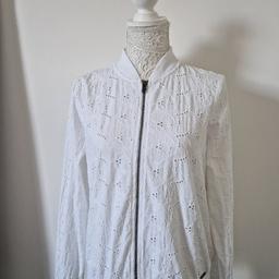 Superdry white lace 'Schiffli' Bomber jacket size Medium (UK 10/12 approx) If measurements are required please ask.