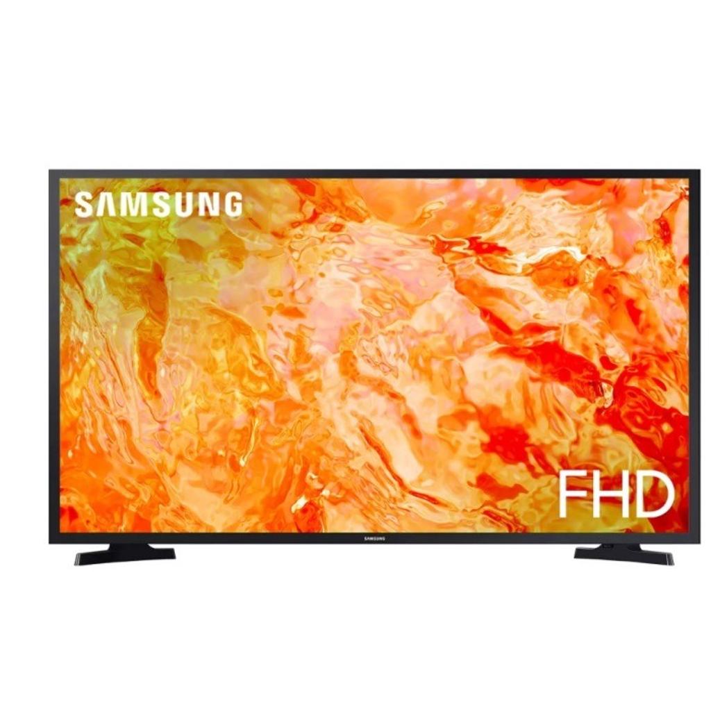 Model number: UE32T5300CEXXU.
2023 model.

LED TV Screen.
Full HD (1080p) display resolution.
Micro dimming technology improves the contrast by dimming individual sections of the TV screen.
Motion rate 50Hz.
Resolution 1920 x 1080 pixels.

Smart TV features....
Works with Amazon Alexa, .
Tizen operating system.
Compatible with the following smart apps: Now TV, Disney+, Netflix, BBC iPlayer, ITV Hub, My5, All 4, Amazon Prime, YouTube.
Internet browser.
Miracast.

Sound Technology

Dolby Digital Plus sound system.

Additional features

Features USB media playback.
TV Plus digital tuner.
Freeview HD (UK) and Saorview (ROI).

Dimensions and Weight

Screen size: 32 inches.
Suitable for wall mounting 100 x 100 bracket.

Connectivity

1 USB port and 2 HDMI sockets.
Optical connection.
Built in Wi-Fi.
Ethernet connection.
DLNA compatibility - allows you to wirelessly send content from devices like laptops, tablets and smartphones.