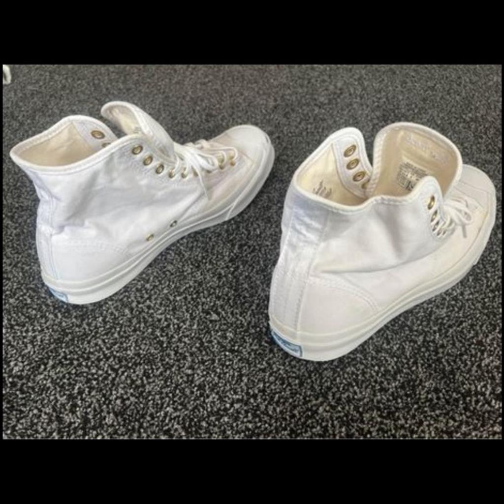 Converse White Jack Purcell.

Size 10.