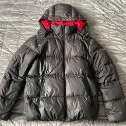 Has been worn but is still in excellent condition as it has always been looked after
It is very warm in winter and is a good over layer for the colder spring/summer days
It does say 164cm (14-15yrs) but it fits me at a size small with room to fit 2 jumpers underneath too so it’d fit a small man/woman
I absolutely loved this coat but my style has changed now so it is no longer used,
It will be washed before it is sent out,
It will be packaged and sent the next working day after the sale or the same day if before 12pm😊 
I am open to offers so feel free to send offers and i do have photos of it on for reference if needed too😊