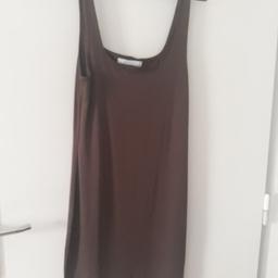 Kleid neu, nie getragen 
Braun
Gr 38
Abholung in Klagenfurt 
Versand trägt der Käufer