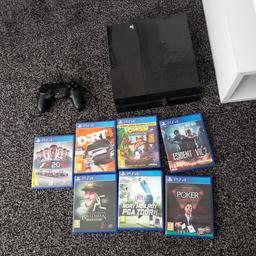 PlayStation 4 with 1 controller and 7 games.