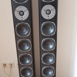Moin Leute,
wegen Neuanschaffung werden die beiden Lautsprecher von Magnat Vector Needle verkauft.
Sie sind technisch komplett in Ordnung, optisch sind kleine Gebrauchsspuren am Sockel aber finde ich persönlich nicht weiter auffallend (siehe Fotos)
Lautsprecherblenden sind auch vorhanden( schwarz), keine Schäden.
Technische Details:

Magnat Vector Needle - Speaker set

3 Way - Bass Drivers - Bass Reflex
200/320W - 4 ohms
20 - 35000H - 90dB

Abholung in Hamburg Bramfeld.

Grüße Chris