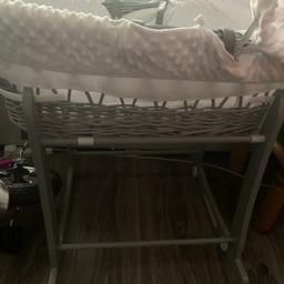 Moses Basket 
Excellent condition hardly used
Buyer to collect