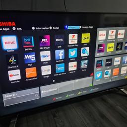 TOSHIBA 55 INCH SMART 4K UHD HDR LED TV WITH WIFI FREEVIEW HD FREESAT HD,  BLUETOOTH 

COMES ON ITS LEGS WITH REMOTE CONTROL 

55 INCH SMART TV 
4K ULTRA HD HDR 
BUILT IN:
FREEVIEW HD
FREEVIEW PLAY 
FREESAT HD
BLUETOOTH 
4 X HDMI PORTS 
3 X USB PORTS
SCART PORT 
VGA PORT
OPTICAL PORT 

CAN DELIVER FOR PETROL COST