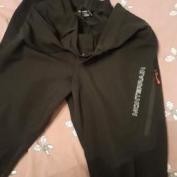 older boys monterrain lightweight cargo pants, barely worn s/m fit 14, 15 yr old,Addidas grey shorts,s/m.Nike Tech fleece joggers small fit 14,15yrs Addidas United.AON Black t.shirt small fits 12,13yrs Will sell separately.£45 the lot.