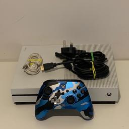 Xbox One S 1TB comes complete in very good overall condition console runs perfectly with no issues 

Simply plug in and play

What u get -
Xbox one S console 1TB
Power cable
Hdmi
Xbox wired controller
Controller cable

£85

Collection or local delivery available

Thank you

*From A Smoke & Pet Free Home*
