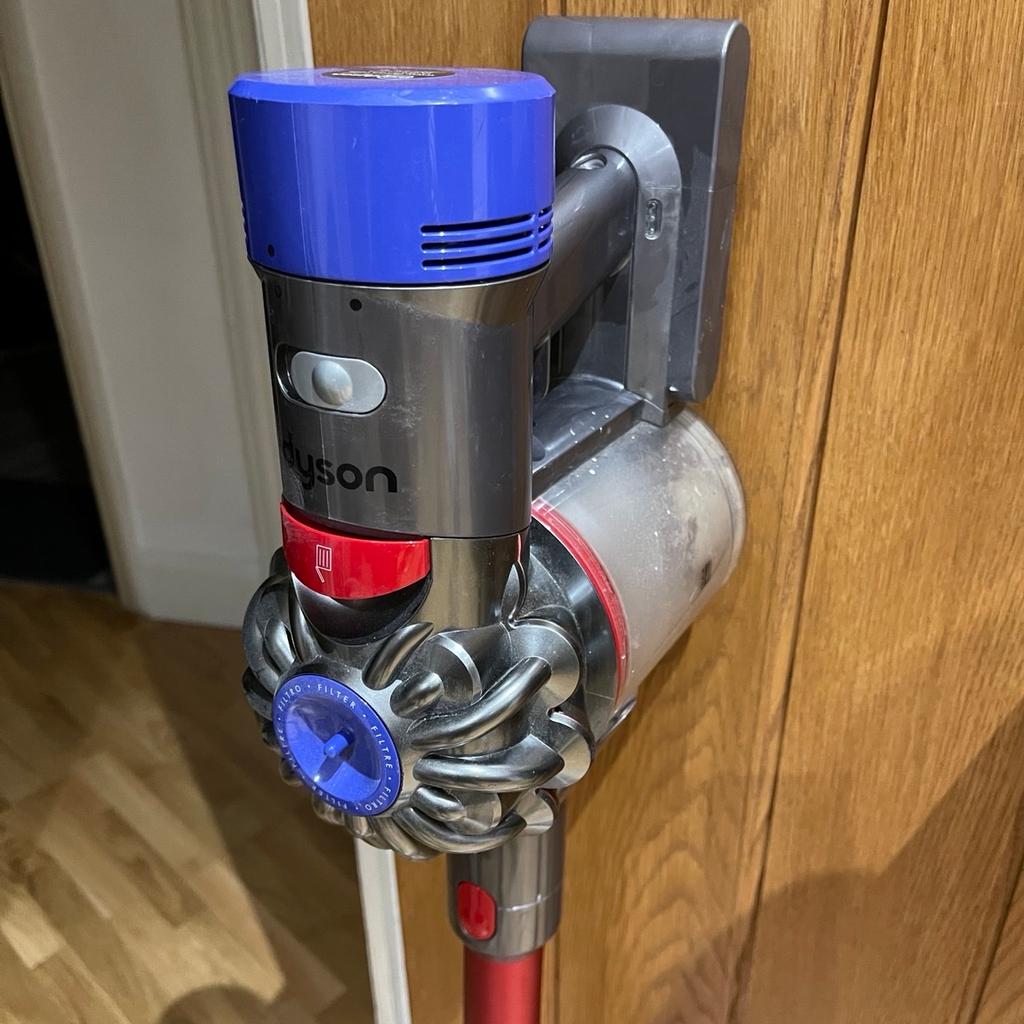 3 available - £99 each

Excellent condition and perfect working order

Dyson V8 handheld wireless hoover

Comes With charger

Collection from my house in Wembley Park or I can personally deliver at minimal cost.
