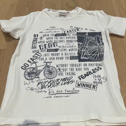 Cooles Shirt mit Print von Officina51

Größe 8 Jahre/128 cm

Abholung in 1130, 1030 oder 1010 Wien möglich Versand ausschließlich gegen Übernahme der gesamten Versandkosten möglich