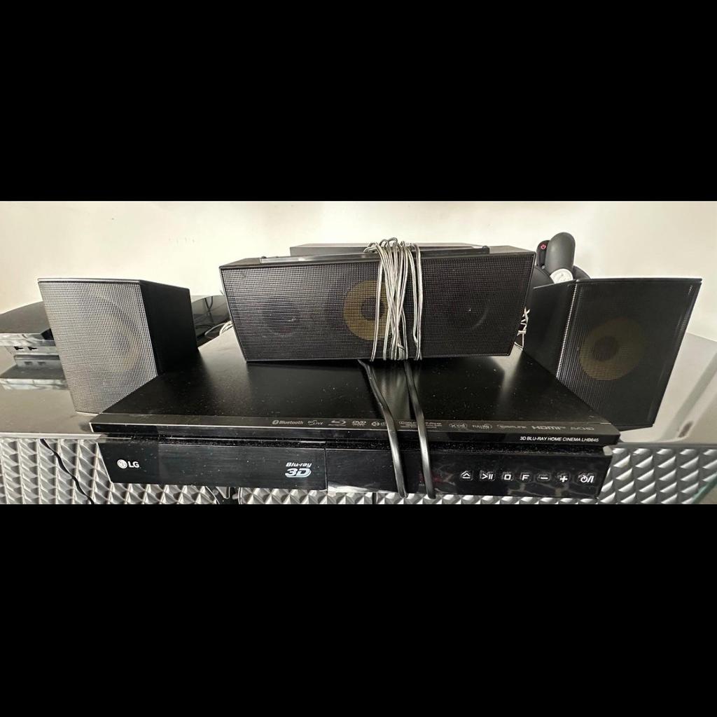 LG - LHB645N 5.1 3D Blu-ray & DVD Home Cinema System, 1000 watts,comes with remote and all cables.Original price was 350, All in good working condition, Collection only