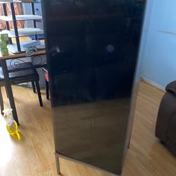 used a couple of times
Antique black showcase nice to stored items with a black tinted glass door
Nice and clean
Antique