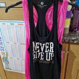 1 x black New look size M
1 x pink atmosphere size 14