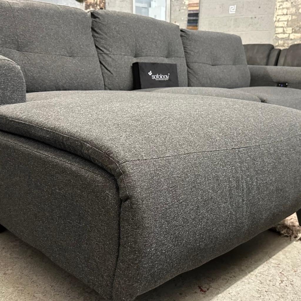On special offer: 💥💥£699💥💥

Offer ends 15.04.2024

Beautiful Ex display / New power recliner corner suite.
With high quality fabric which will last many years. Super comfortable thanks to the memory foam and spring combination.
Super smooth electric recliner seat. With a press of a button you can take nap in bed mode.
Built in USB charging station. You can work from your sofa you love.

The sofa comes in 3 piece that are hooks together.
This option makes it easy to deliver to flats or hard turnings.

Welcome to view and try in our sofa shop Friendly Furniture

Open 7 days a week from

10:00 -19:00

Our address.

FRIENDLY FURNITURE
SUNNYSIDE BUSINESS PARK
ADELAIDE STREET
BL3 3NY

Business Mobile: 07543783313

Even more beautiful sofa’s available in stock and a lot more from the catalog.

Please like and follow our page below to be updated with new stock.

👇👇👇👇


friendlyfurniture2020

Have a great day. See you soon