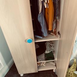IKEA kids wardrobe. Unsure of sizing or brand so please don’t ask. 

Comes with clothes rail and basket at bottom as seen in picture. 

Collection only.