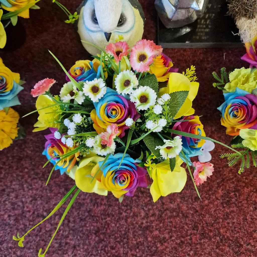 brand new rainbow roses cemetery pots with artificial flowers..we have a wide range available..collect or I post out daily x