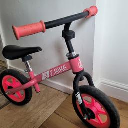 Little Girls Pink balance bike