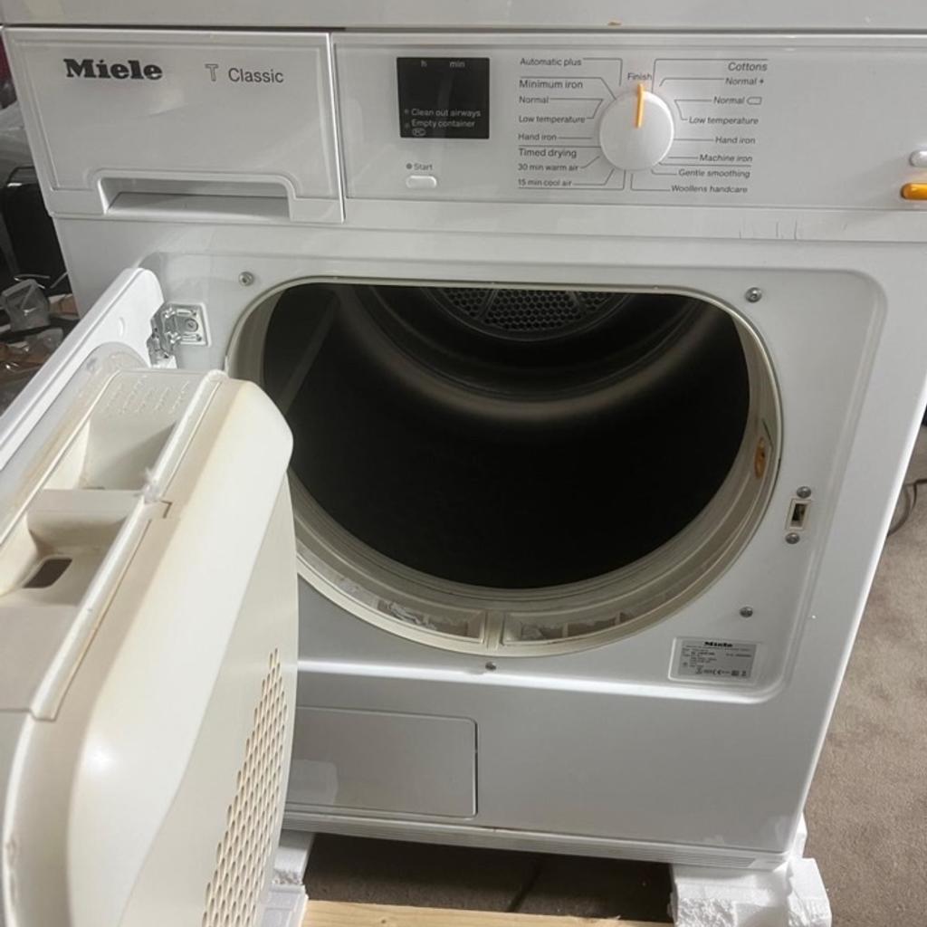 Top of the range Miele Dryer. In great condition. Was originally £1,000 when purchased brand new.

Only selling as moving home.