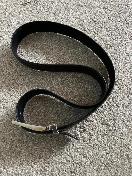 Buy & Sell South West London West Brompton - South West London - Photos for Bruno Magli Black/Brown Reversible Belt