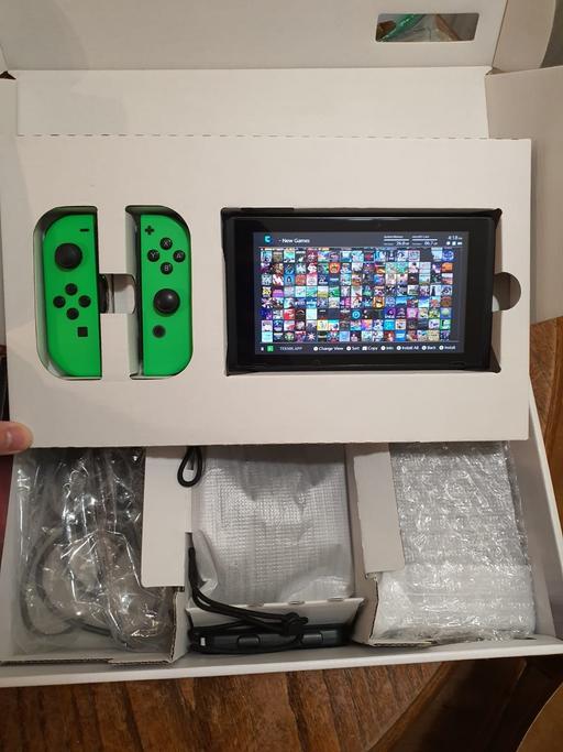 Buy & Sell East London Beckton - East London - Photos for unpatched nintendo switch