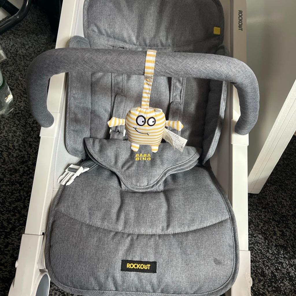 3 beautiful baby items for sale - they have been used but only for a few months.
Like new - Moses basket comes with stand - 2 x mattress protectors and 5 fitted sheets.
All excellent condition.

Baby okay arch - is missing one hanging toy but can be replaced with anything’s

Open to offers for all items or willing to sell individually