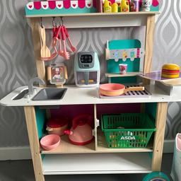 Kitchen toy with accessories
Collection only