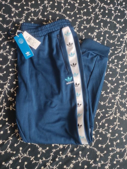 Buy & Sell Grafton Street Industrial Estate West Northamptonshire - Photos for Brand new Men's suit with tags 