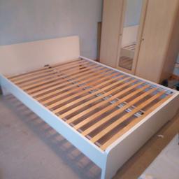 Good condition king size bed frame ikea
No time wasters 