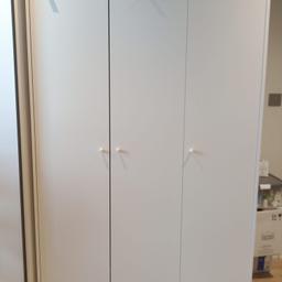 3 door IKEA wardrobe
(117x176x 55cm)
Model:KLEPPSTAD
Good condition. Reduced due scratches and use.