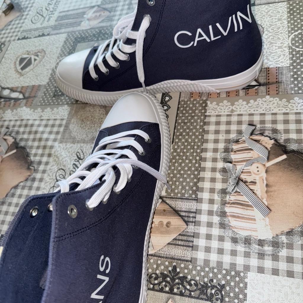 Calvin Klein Snickers in der Größe 46 neu wurde noch nie getragen