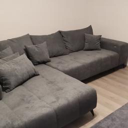 2 Jahre altes Sofa mit elektrisch ausfahrbarer Sitzfläche zu verkaufen.

Verkauf nur durch Abholung