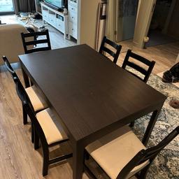 Extendable IKEA table + 6 chairs, this Ikea table extends for +2 extra seats