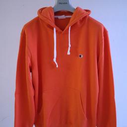 Verkaufe orangenen Champion Hoodie in XL
original
ungetragen

Maßangaben:
Achsel zu Achsel: 57cm
Gesamtlänge: 68cm

Versicherter Versand möglich!