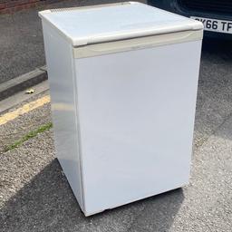 CLEARANCE SALE! This HOTPOINT ICE DIMOND UNDERCOUNTER FRIDGE FREEZER Is In GOOD CONDITION. IT’S MORE LIKE NEW. It Could be Delivered at A Sensible Distance from Croydon CR0. For A Fee Of £20 + It Could Also Be Delivered Much Faster & Safer Than Fast Track!
THIS IS A BARGAIN.
ANY OFFERS ON THIS ARE MOST WELCOME.

DIMENSIONS:
H: 83cm
W: 55cm
D: 55cm