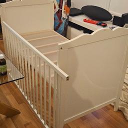 spring clear out!!

Like new cot. Just a few scratches (see pic) and missing screws (can be bought in any hardware store) - hence the price. BARGAIN!!!

clean and from a no smoking home.

delivery available depending on your area. send message for more infor.
