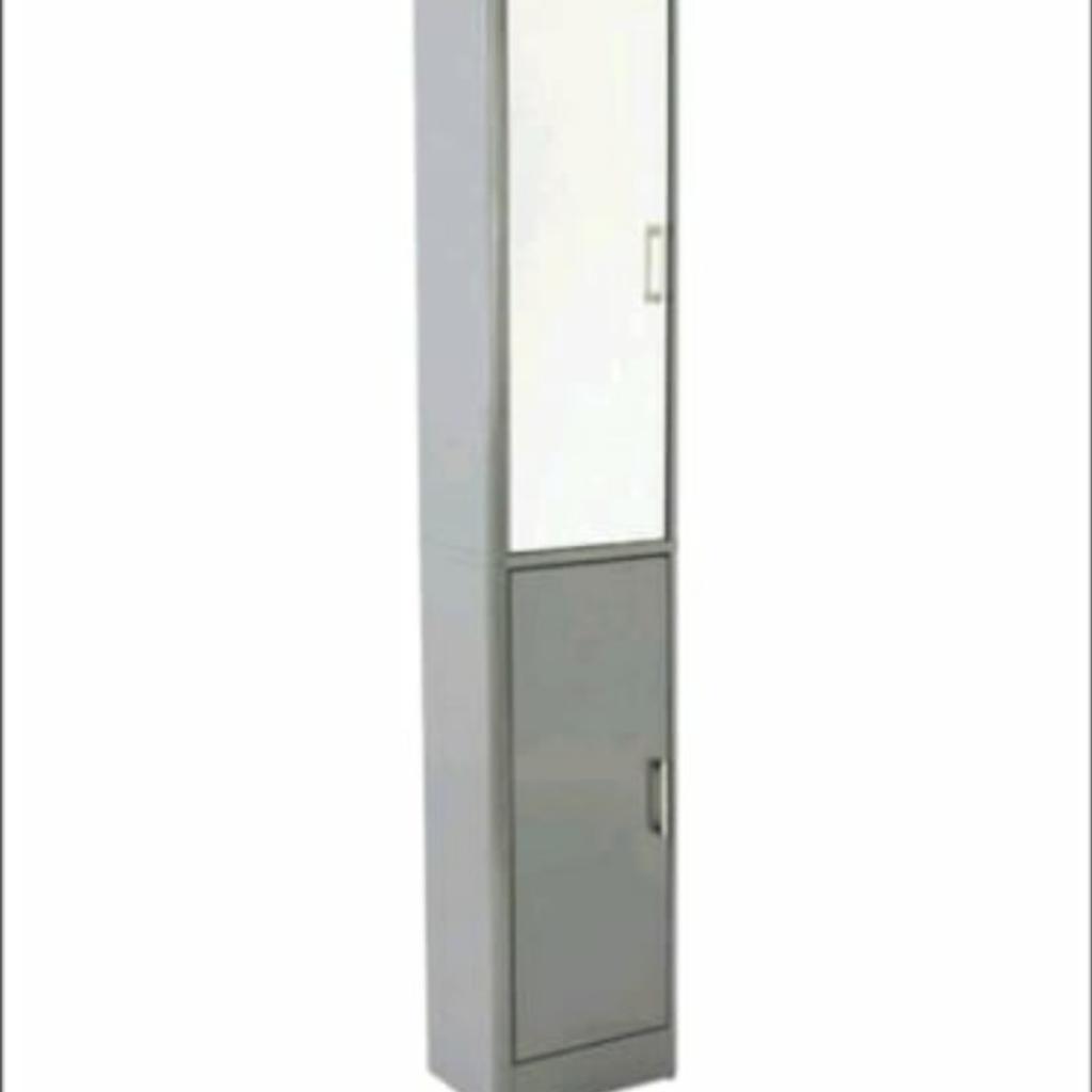 Stoarge unit Hi gloss mirror sale only £199 !!

BRAND NEW , can be used as bathroom cabinet
Ideal for staorge anywhere in the homes
Space saving
2 door
Mirrored
Brand new still in box
Easy to assemble