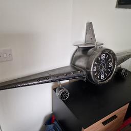 This vintage-style wall mounted clock is a unique addition to any room. The clock features a mid-20th century aeroplane design with a bronze metal frame and approximate dimensions of H:60cm W:200cm D:27cm. The clock is 33cm in diameter and is powered by a quartz battery and has an analogue display, making it a perfect fit for any vintage or retro themed room.
£80.00
COLLECTION ONLY