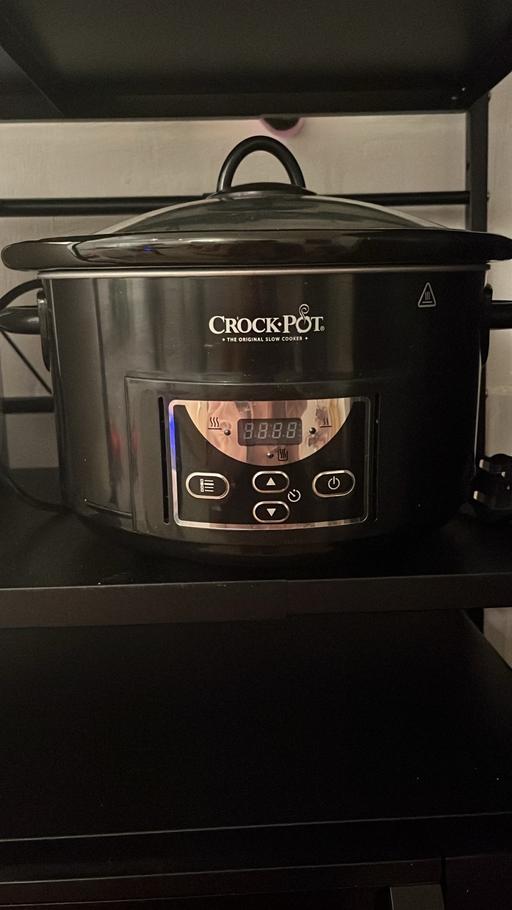 Buy & Sell Hertfordshire Broxbourne - Photos for CROCK-POT Slow Cooker - Black