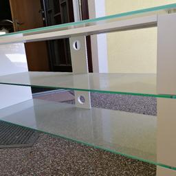 Verkaufe sideboard aus Glas
Maße: L 125 x B 40 x H55