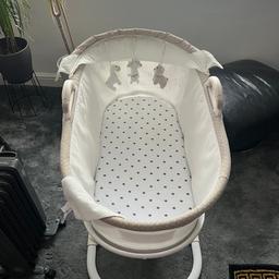 Selling this bassinet. Only used a few times
Hardly any scuffs or marks