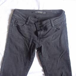 Damen Jeans von Zara in schwarz
Gr. 38


Privatverkauf kein Rücknahme oder Garantie
