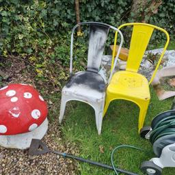 2 x solid industrial chairs sold as a pair solid just need a repaint £10 for the both great inside or outside collection only maghull 0️⃣7️⃣9️⃣3️⃣8️⃣0️⃣5️⃣7️⃣4️⃣9️⃣8️⃣