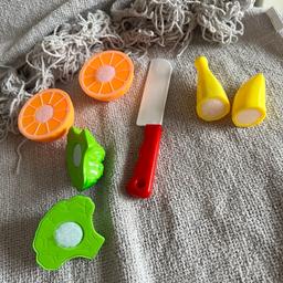 Cute play food chopping set.velcro fastening in like new condition